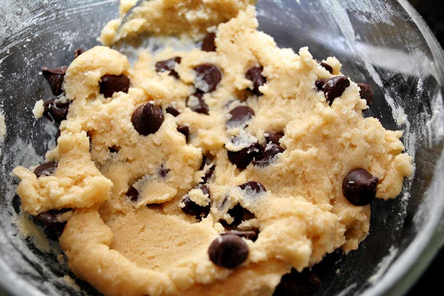 Delicious Chocolate Chip Cookie Dough
